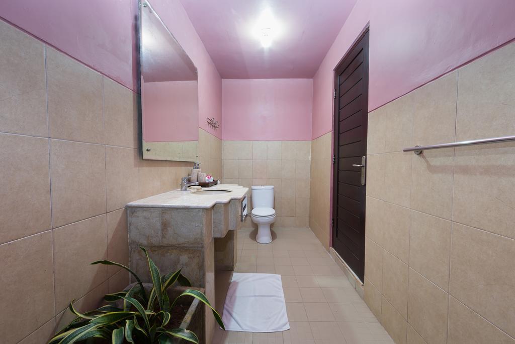 Wayan'S Guesthouse Canggu Dış mekan fotoğraf